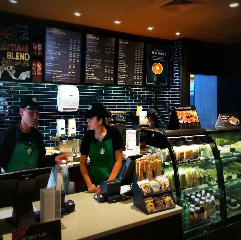 Starbucks investiga en Costa Rica café resistente al cambio climático