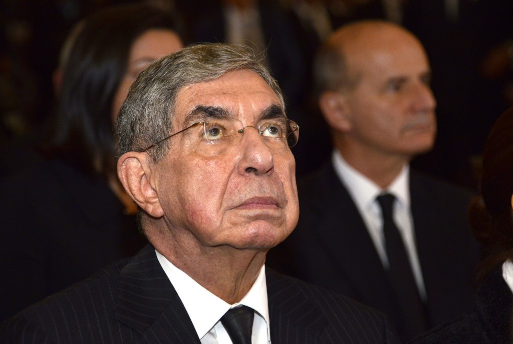 Oscar Arias llama a diputados a votar a favor del crédito del Teatro Nacional