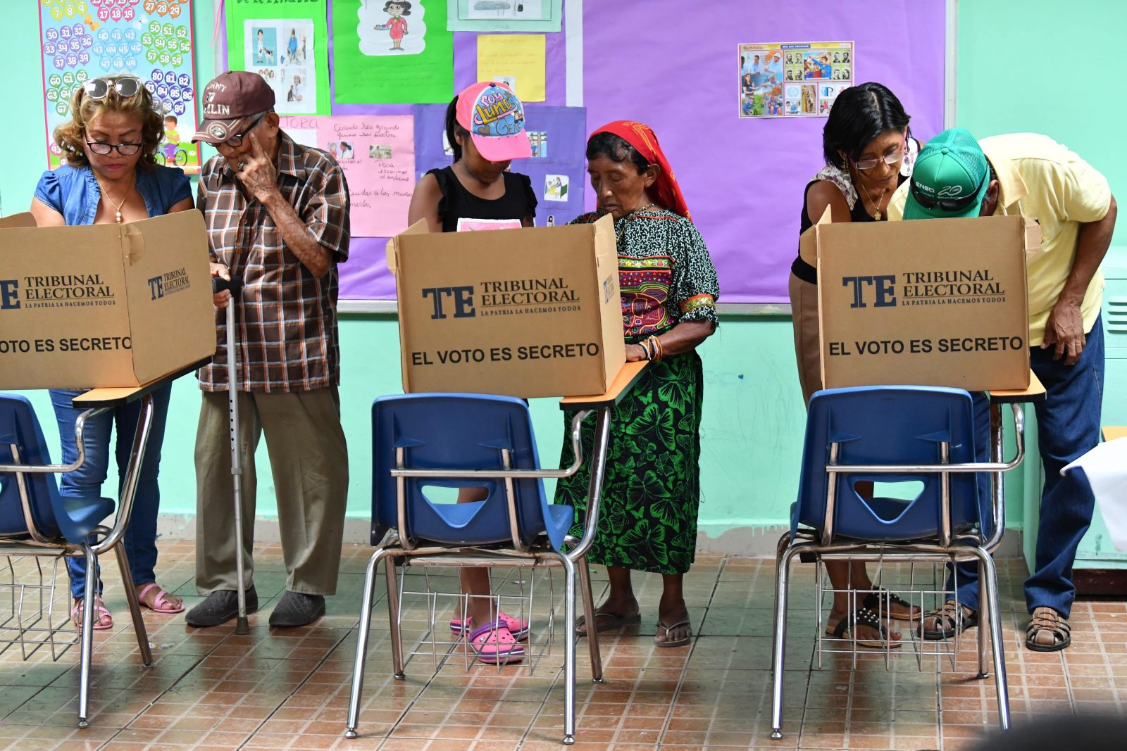 Votaciones en Panamá finalizan sin incidentes y con mucha participación
