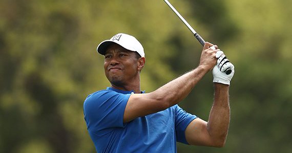 Tiger Woods hospitalizado tras sufrir accidente automovilístico