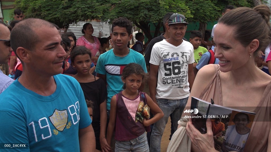 Angelina Jolie aboga por niños venezolanos
