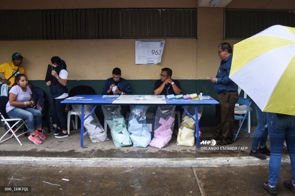 Cierra jornada de elección presidencial en Guatemala, con incidentes aislados