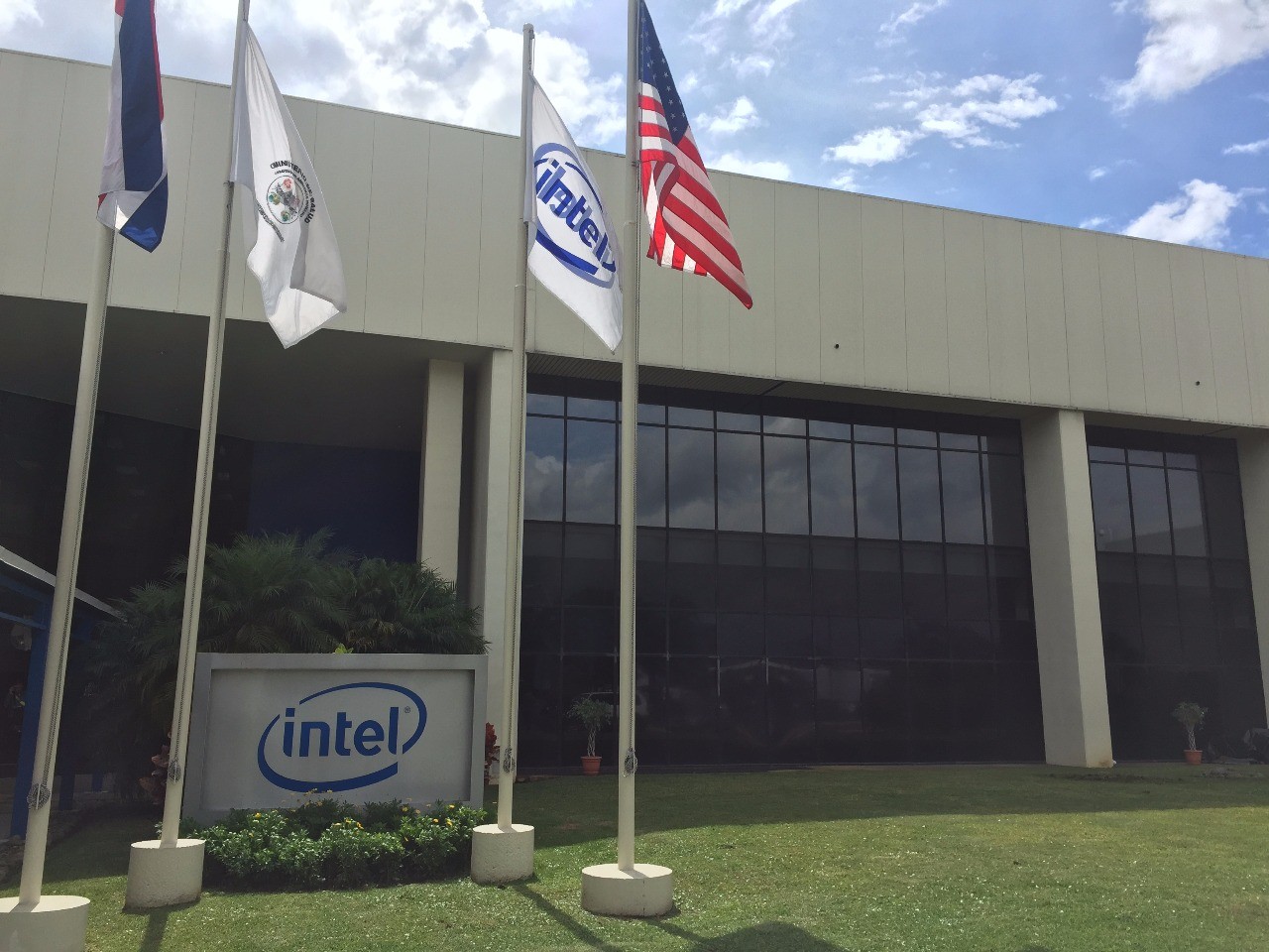 Intel aumenta de $350 a $600 millones la inversión prevista en Costa Rica