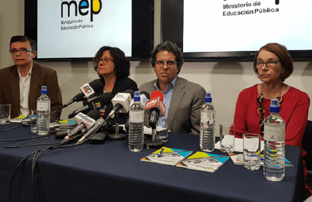 Cuatro fracciones y diputados independientes exigen renuncia de Edgar Mora