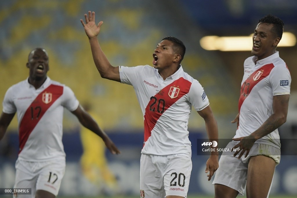 Perú derrota 3-1 a Bolivia y queda a un paso de cuartos en Copa América