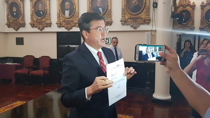 Pedro Muñoz justifica votaciones secretas: “Crimen organizado puede tomar represalias contra diputados”