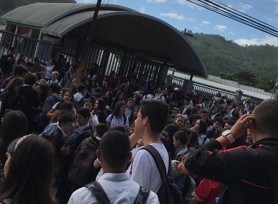 MEP reporta 45 centros educativos cerrados por protestas de estudiantes