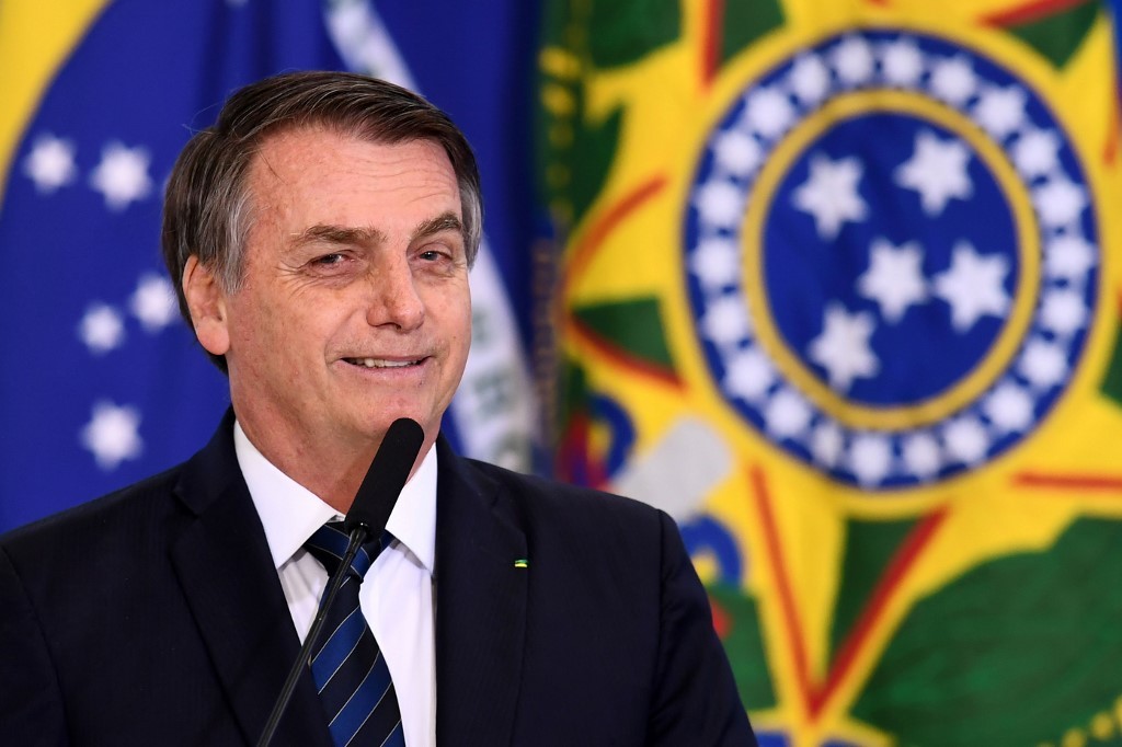 Bolsonaro anuncia que Trump desistió de aplicar aranceles al acero y aluminio brasileños