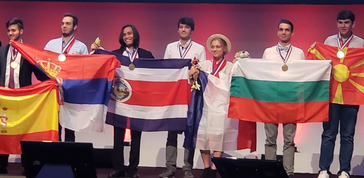 Estudiante tico ganó medalla de bronce en Olimpiada Internacional de Química