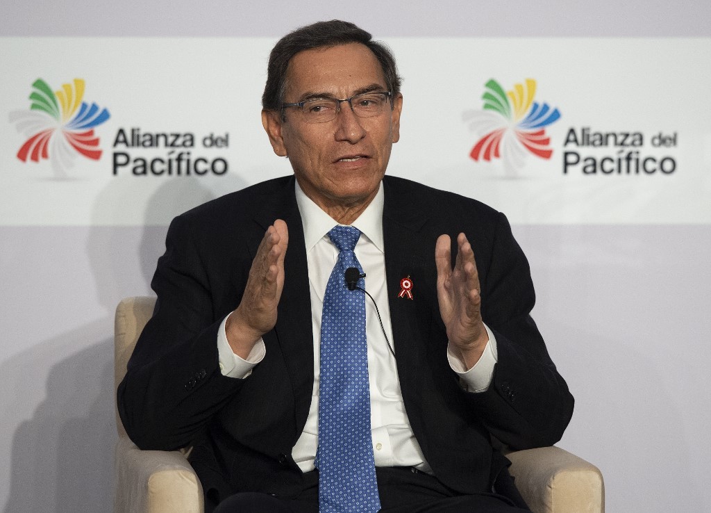 Esta es la razón por la que el popular presidente peruano Vizcarra busca acortar su mandato