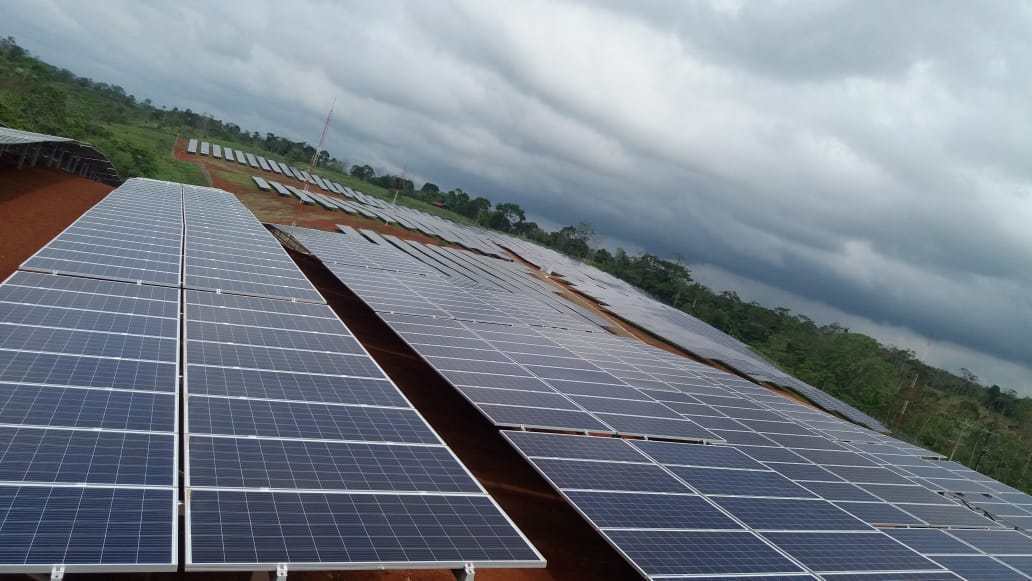 Energía solar camina a paso lento en el país