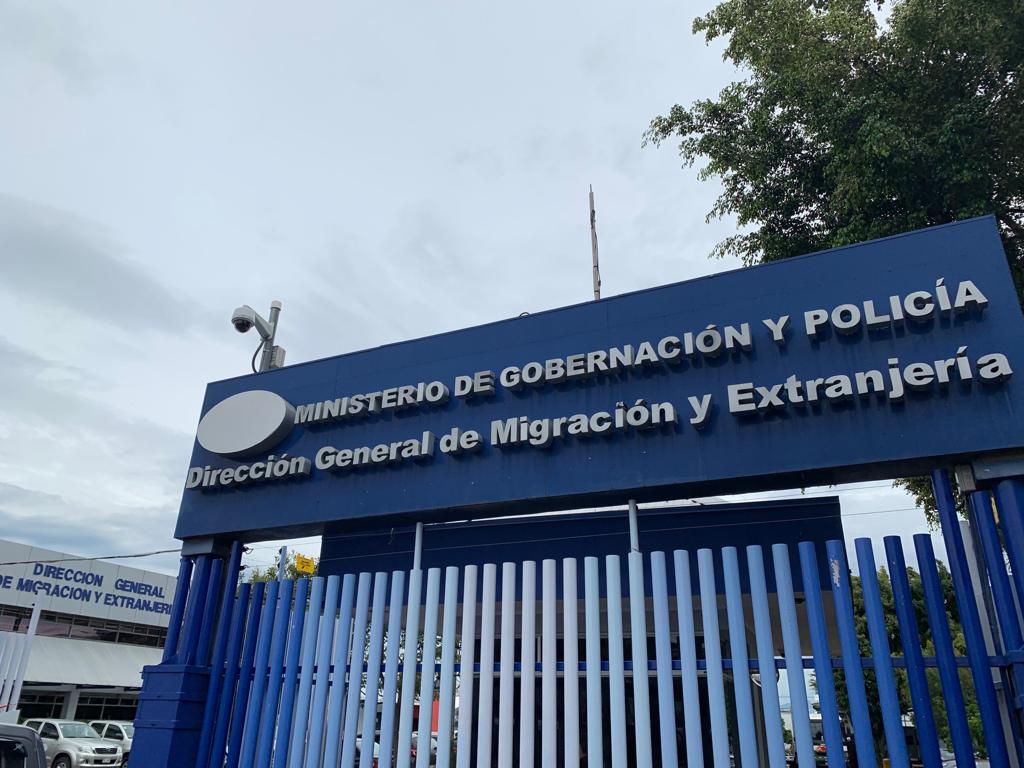 Diputado traslada a Contraloría denuncia por contratos entre Migración y Racsa