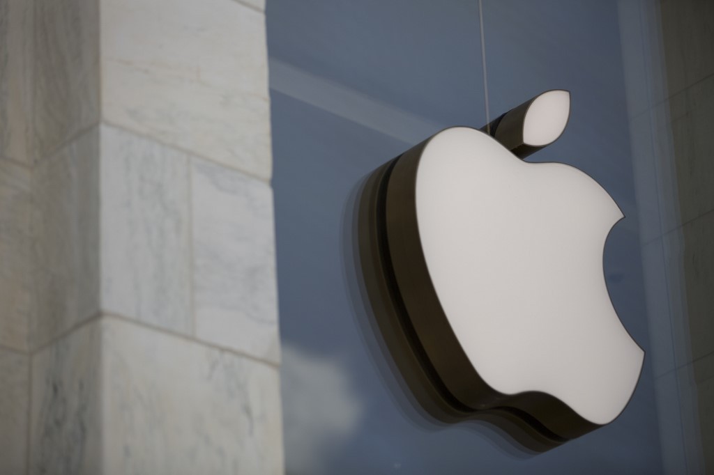 Apple logró el mejor trimestre de su historia gracias al iPhone