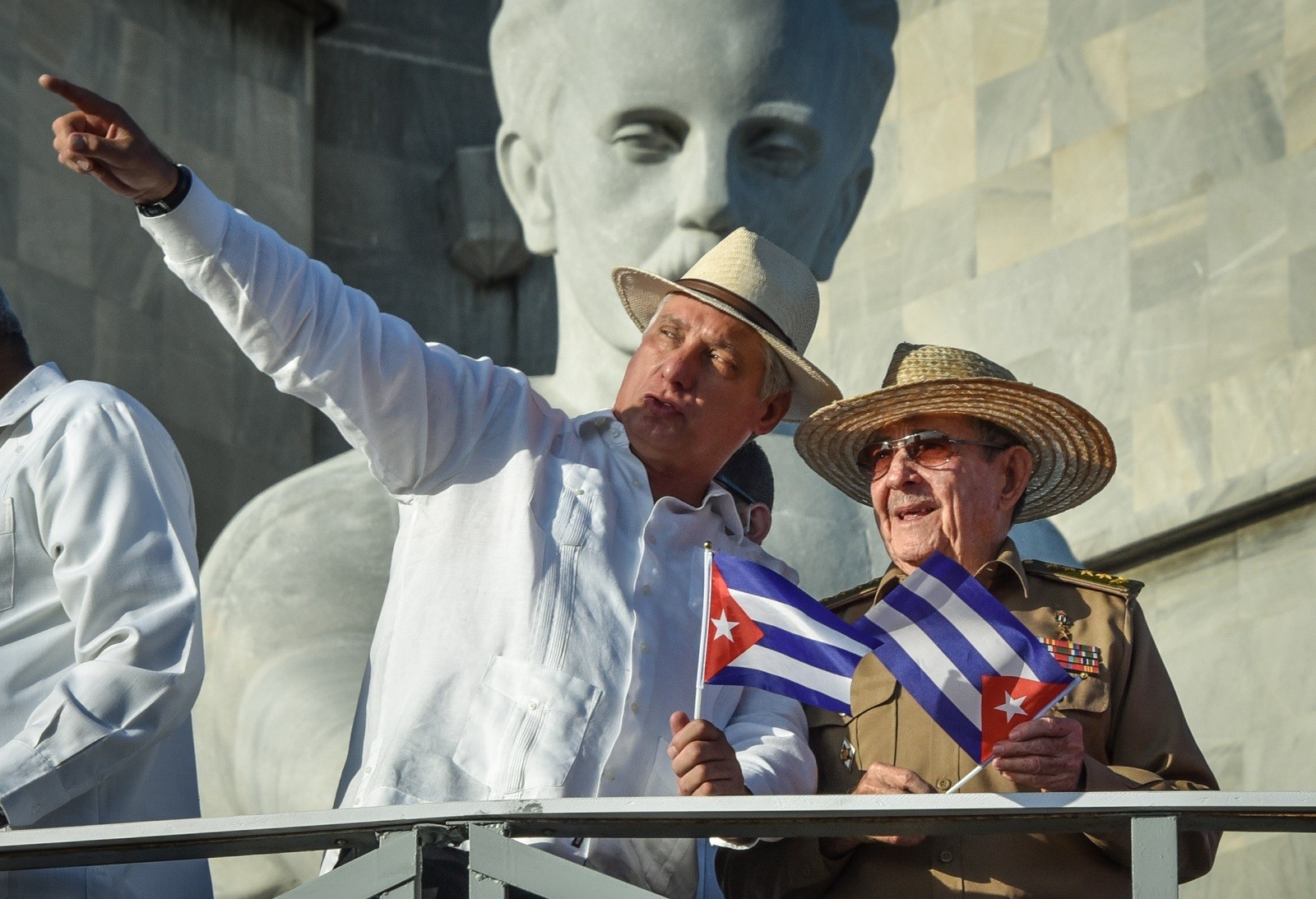 Cuba señala a Twitter por suspender cuentas de medios oficiales durante discurso presidencial