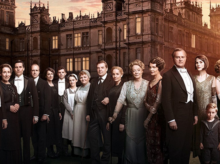 En la película, los aristócratas de Downton Abbey regresan aún con más pompa
