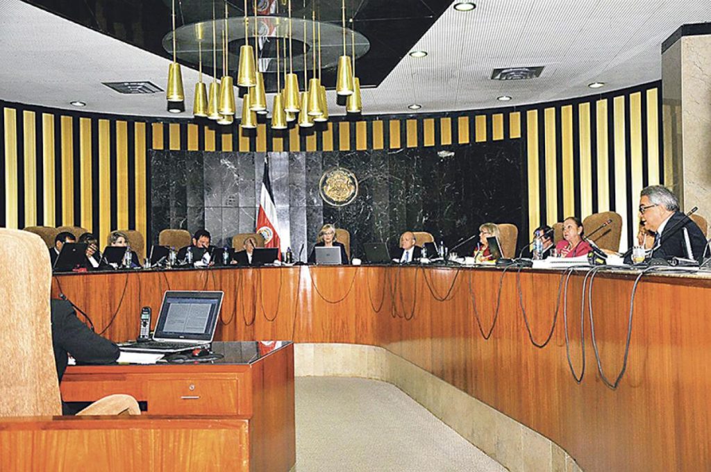 Sala IV acoge acción contra magistrados de Corte Plena por eximirse de reforma fiscal