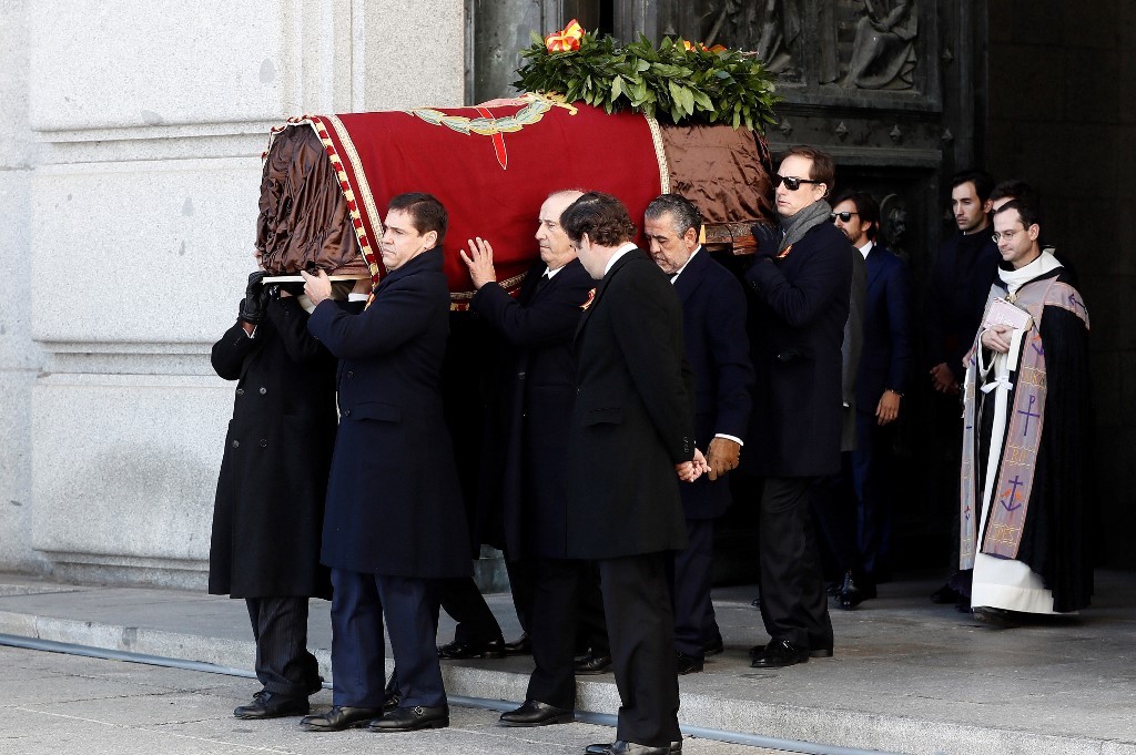 44 años después de su muerte, España exhumó al dictador Franco y se reavivan heridas
