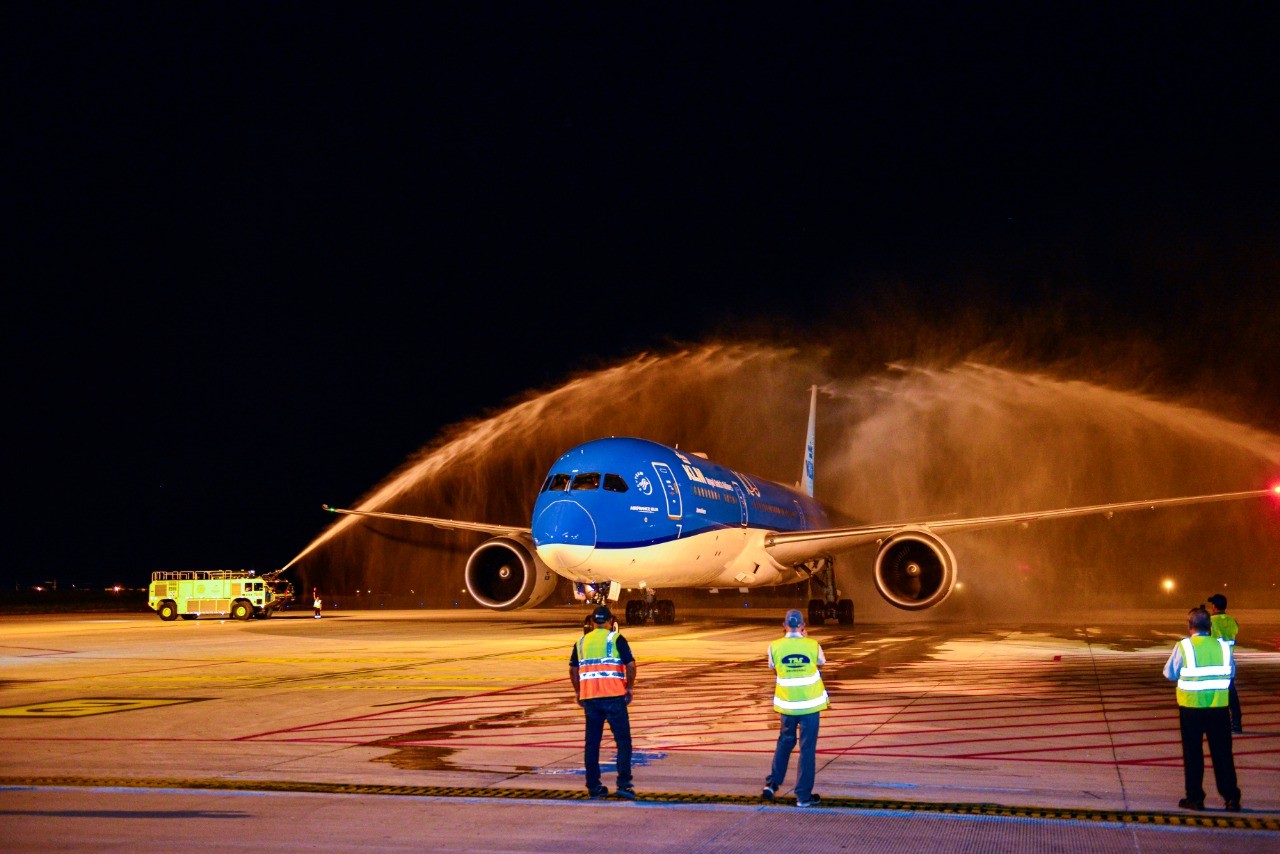 KLM aterrizó esta noche,  por primera vez, en el Aeropuerto Internacional de Liberia