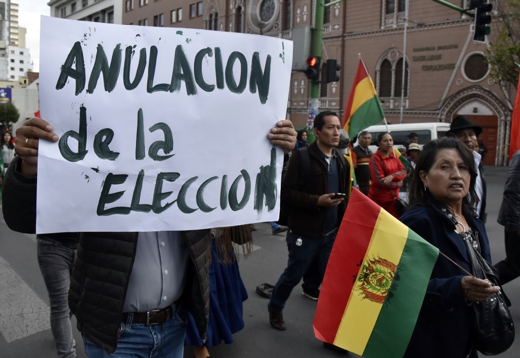 Escalan protestas en Bolivia por cuestionado triunfo electoral de Evo Morales