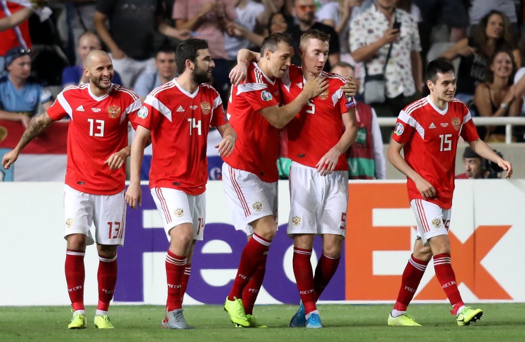Rusia golea a Chipe y se clasifica a la Eurocopa-2020
