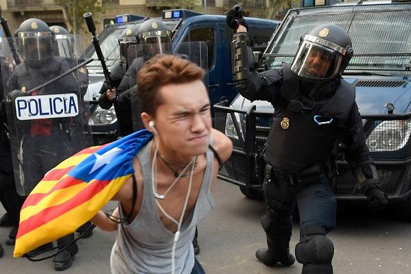 Tensión reina en Barcelona tras semana de disturbios y nueva convocatoria de protesta