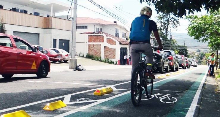 Tras condena de Sala Constitucional, Gobierno reglamenta Ley para seguridad de ciclistas