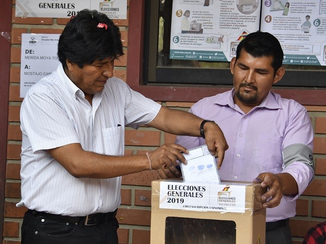 Evo Morales convoca a nuevas elecciones en Bolivia, tras lapidario informe de auditoría de OEA