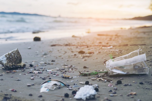 Diputados aprueban proyecto de ley para regular uso de plásticos