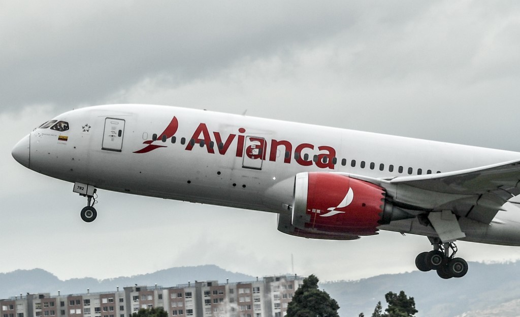 Aviación Civil tramita suspensión de vuelos de Avianca, a la espera de reunión para tener más detalles