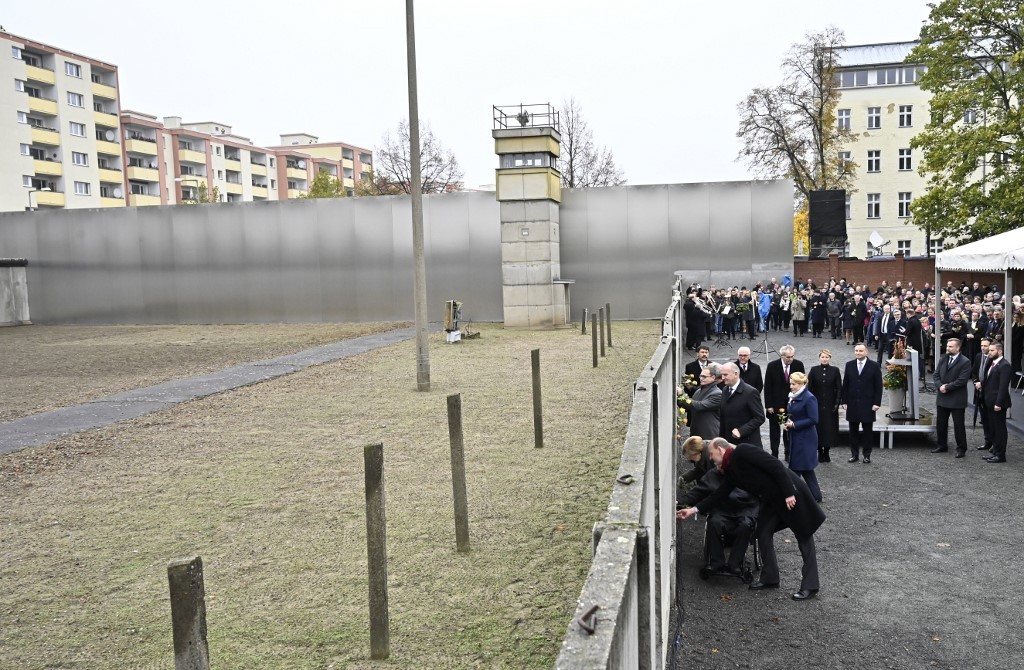 Alemania recuerda los 30 años de la caída del Muro de Berlín en un ambiente de discordia