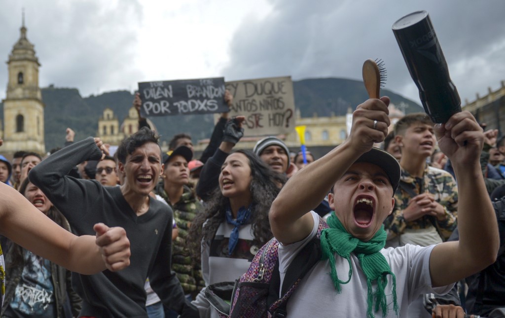 Miles colmaron las calles en séptimo día de protestas en Colombia