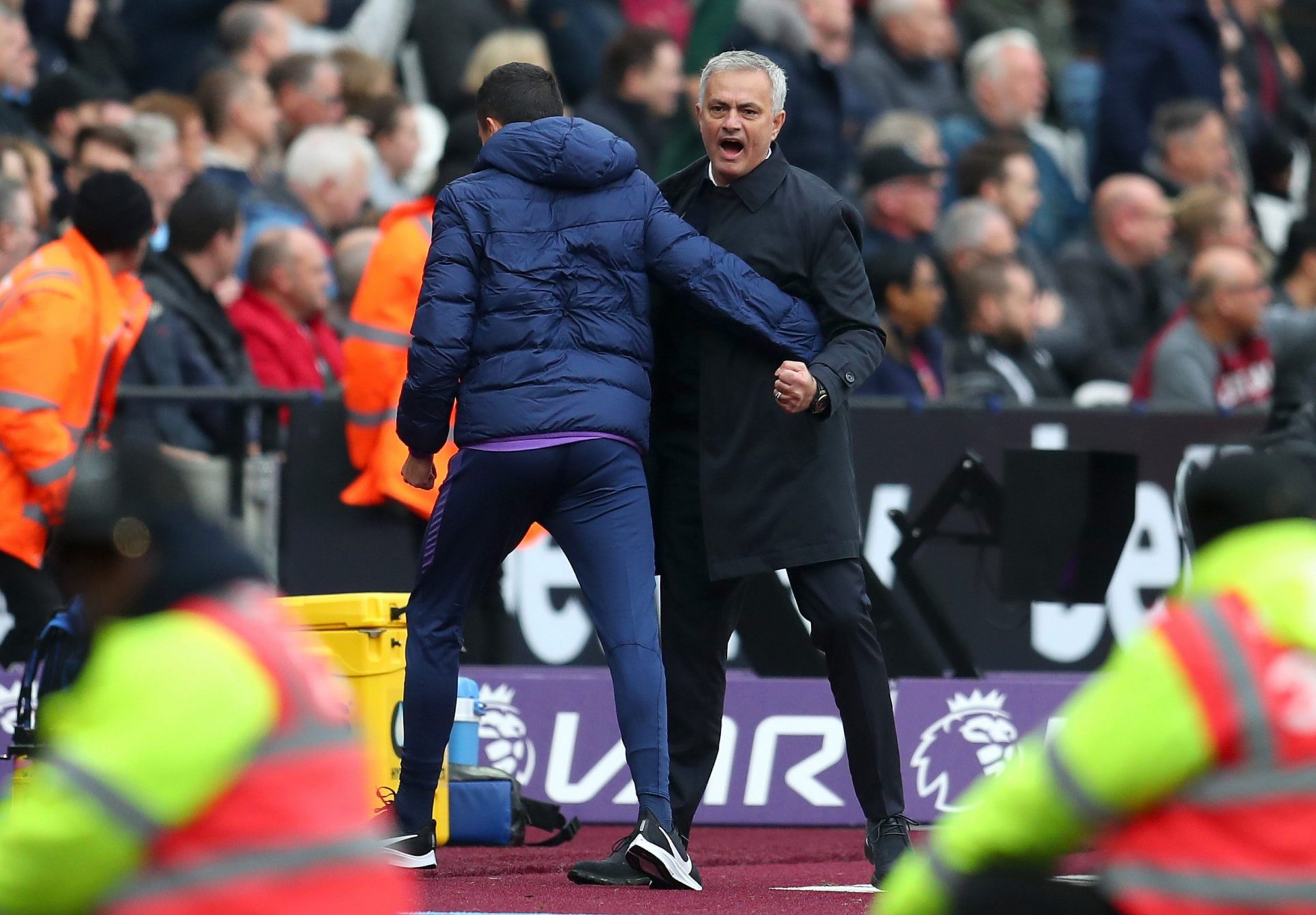 Mourinho debuta con victoria en Tottenham ante West Ham
