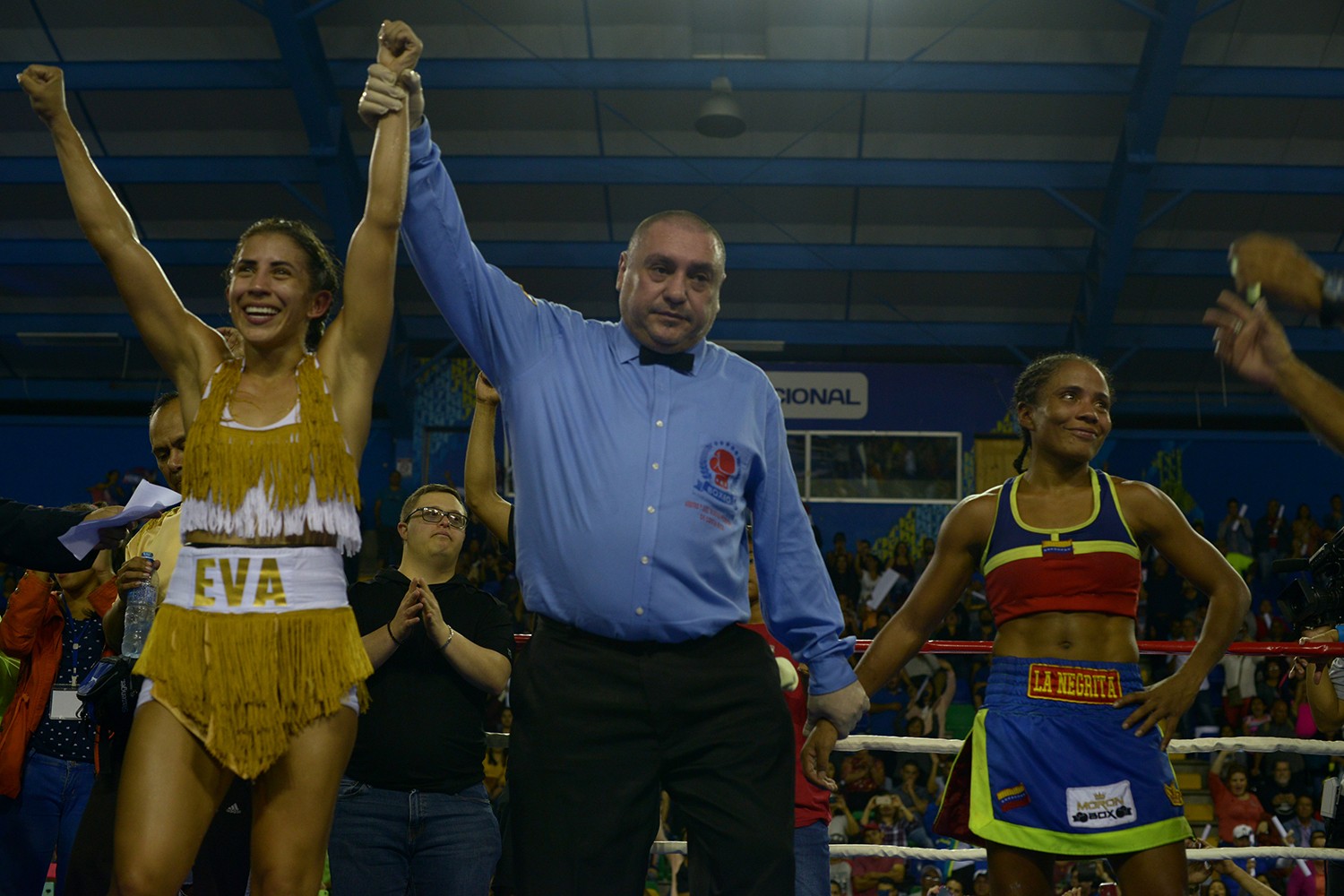 Yokasta Valle se lució y ganó ante el público costarricense
