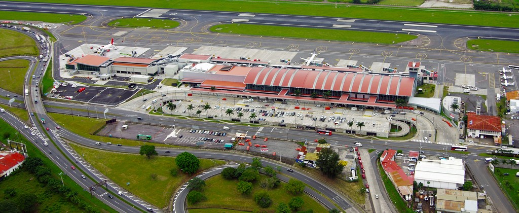 Según las líneas aéreas, estas 4 razones amenazan al aeropuerto Juan Santamaría