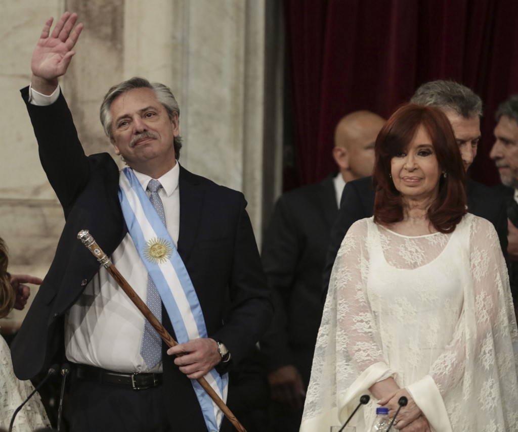 Nuevo Presidente en Argentina: pide unión, anuncia defensa de las Malvinas y envía recado al FMI