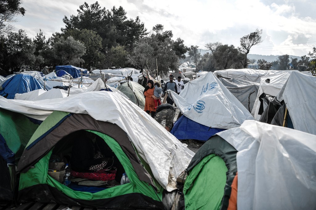 Francia recibirá a 400 migrantes que están en Grecia