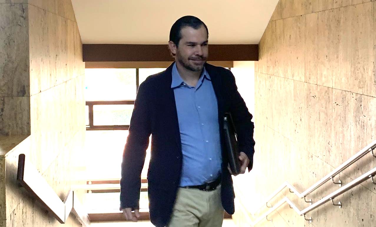 Juan Carlos Bolaños enfrenta audiencia para decidir si vuelve a la cárcel o continúa afuera con tobillera