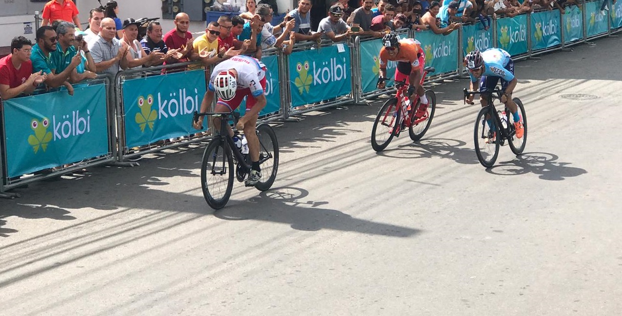 Ruso Zhurkin Nikolai ganó la sétima etapa de la Vuelta, tico Bonilla sigue líder