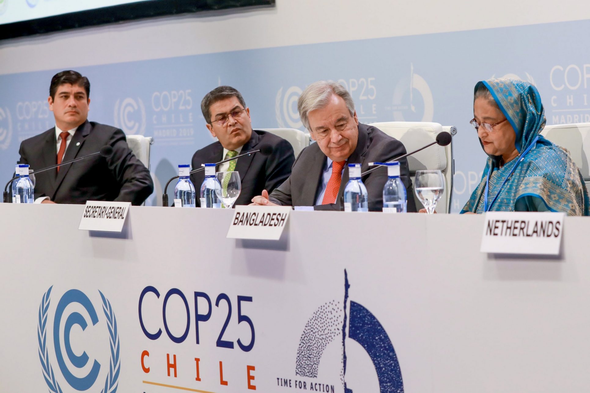 Con señalamientos sobre Crucitas y la pesca de arrastre refutan optimismo del Presidente Alvarado en la COP25