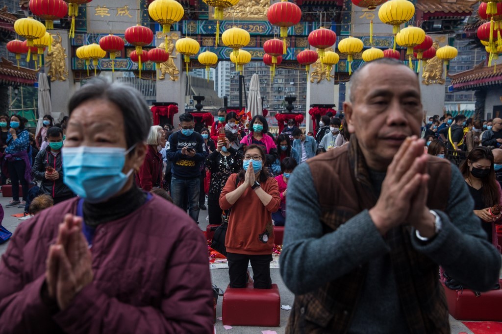Cancillería envía mascarillas a ticos en China y se sacude de críticas por atención de nacionales