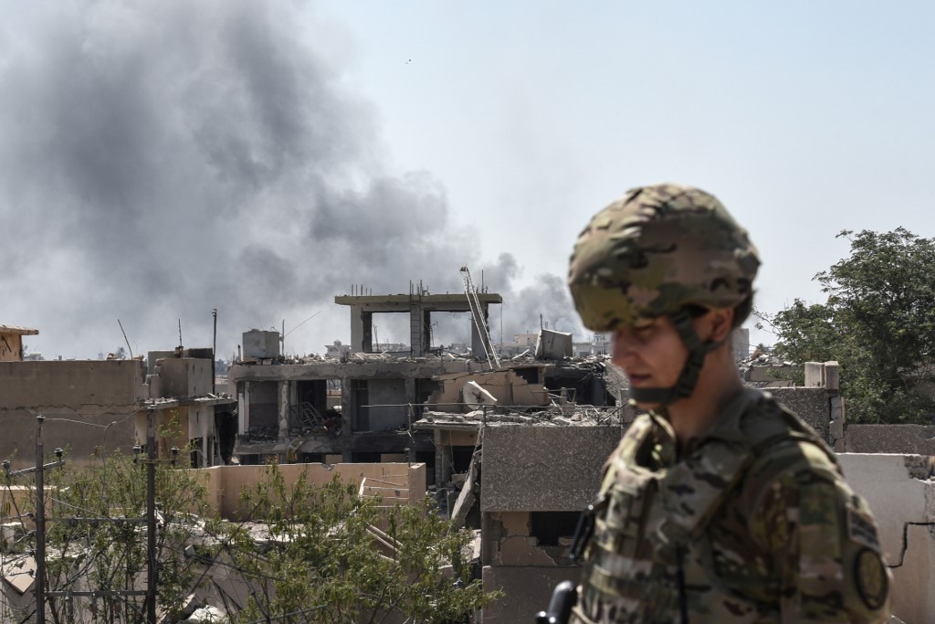 Caen nueve cohetes en base iraquí donde hay desplegadas tropas estadounidenses