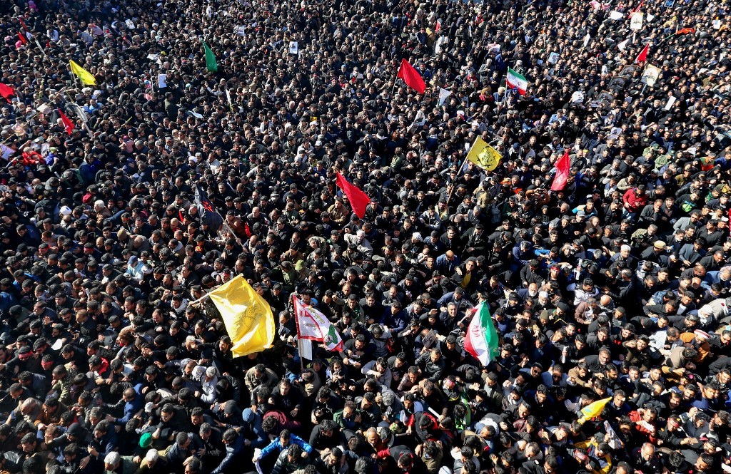 Sube a 40 el balance de víctimas tras estampida en multitudinario entierro de Soleimani en Irán