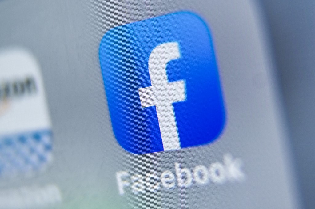 Facebook acusa a Apple de reducir los ingresos publicitarios de las aplicaciones