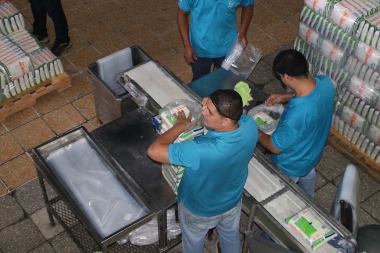 Laica no puede ofrecer descuentos a comercios para impedir venta de azúcar de la competencia