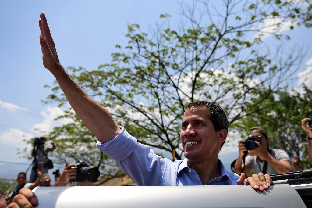 Costa Rica y Grupo de Lima mantienen reconocimiento a Guaidó como Presidente venezolano