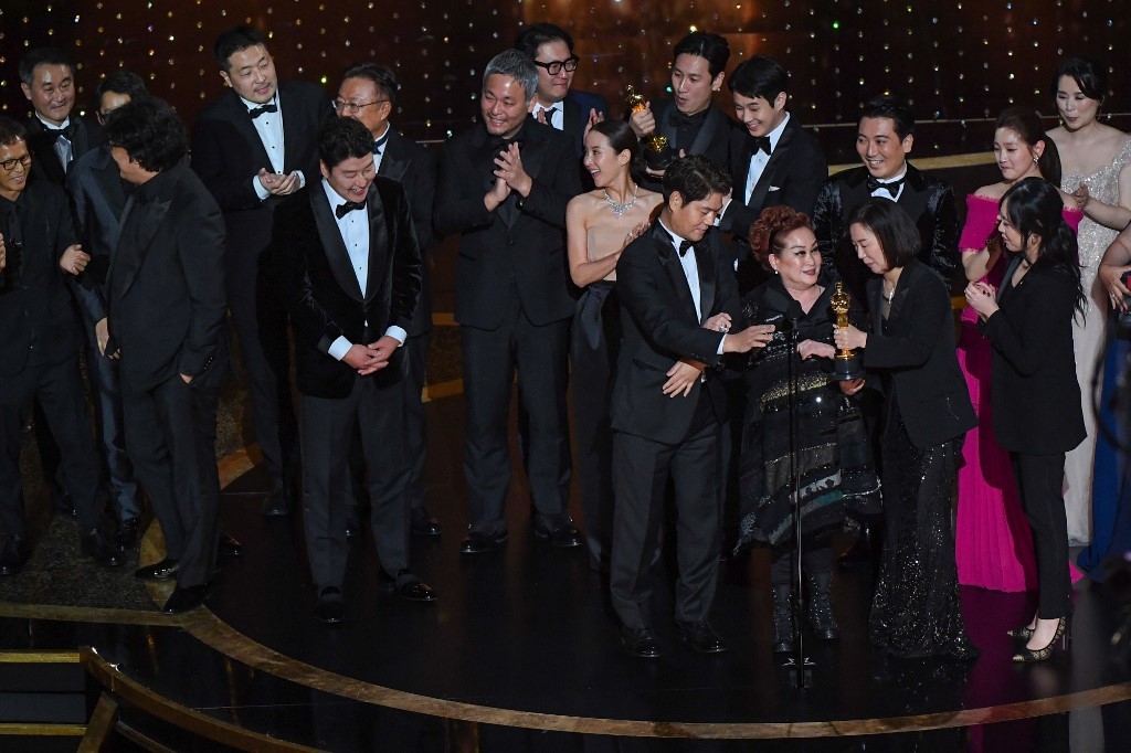 La Academia da una sorpresa y la  surcoreana “Parásitos” se lleva el Óscar a mejor película