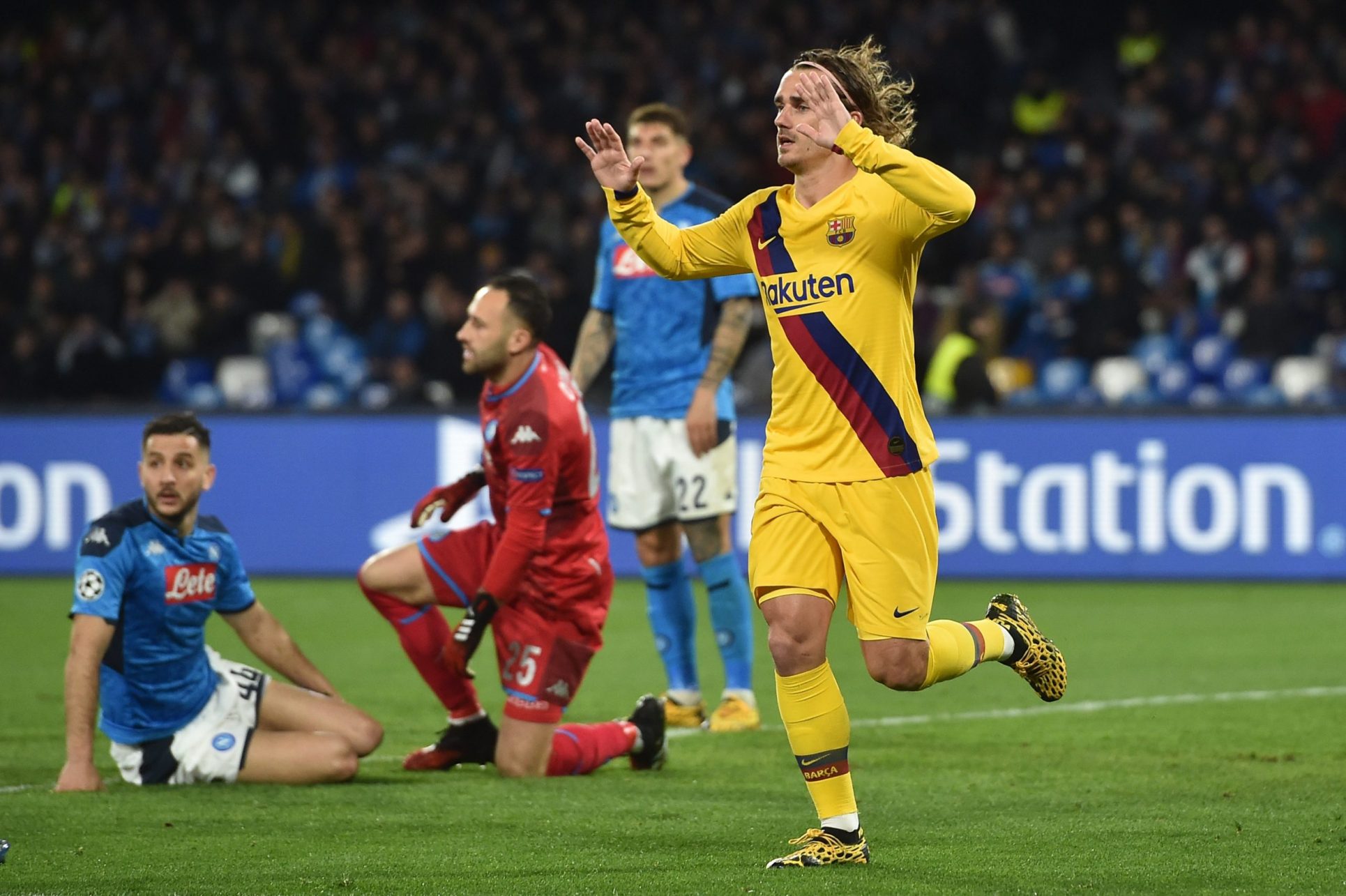 Nápoles y Barcelona empatan 1-1 en la ida de octavos de Champions