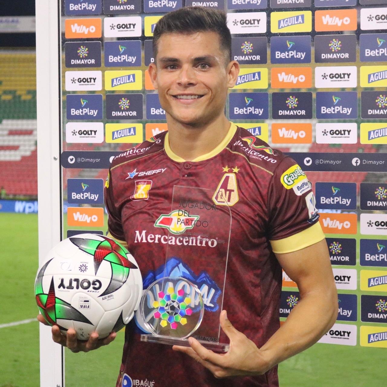 Tico Francisco Rodríguez hizo triplete en el fútbol de Colombia