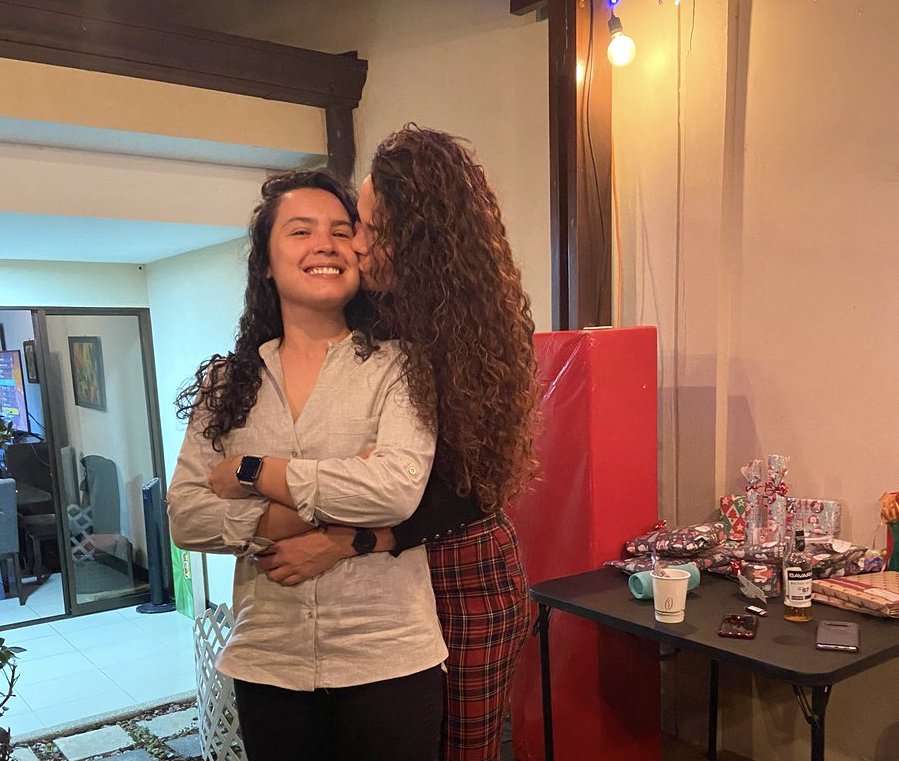 Portera seleccionada Noelia Bermúdez celebra el Día de San Valentín: “nadie debería ser juzgado por su forma de amar”