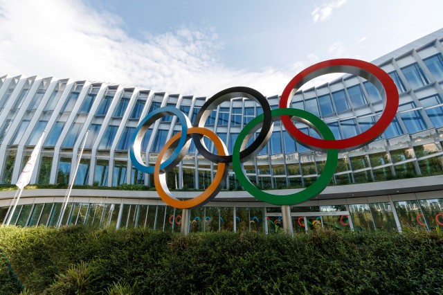 Exvicepresidente del Comité Olímpico de EE. UU. afirma que fue despedido por denunciar casos de abuso